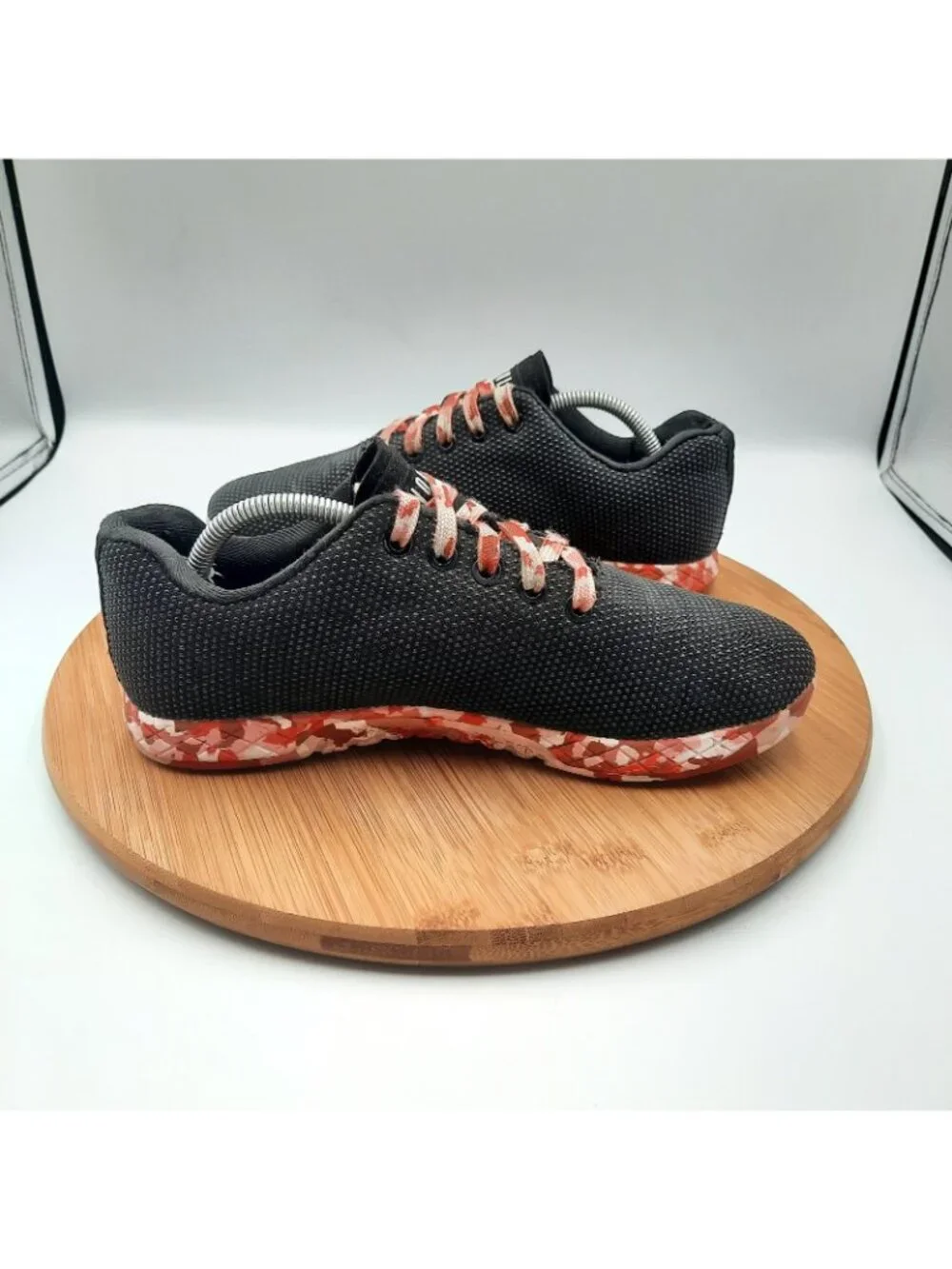Nobull Outwork Womens Size 7.5 Shoes Wild Berry Black Gym Workout Sneakers